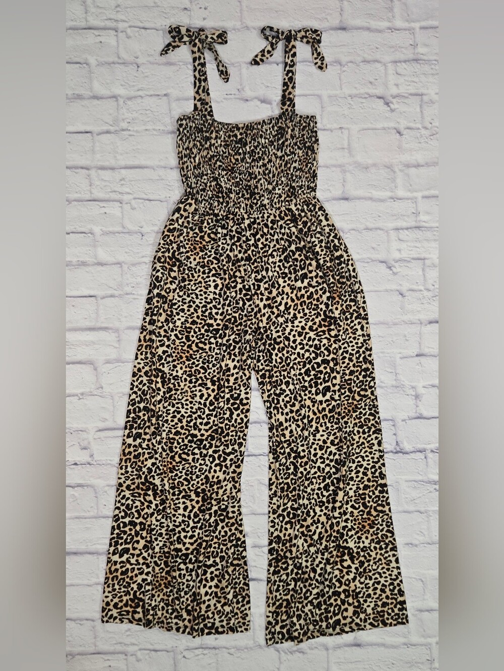 Urban Heritage Leopard Print Wide Leg Jumpsuit Womens Large Tie Strap